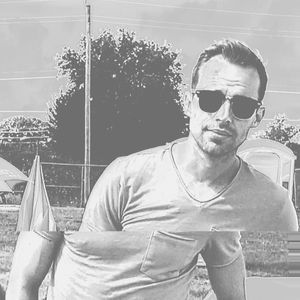 Meet your Posher, Everett